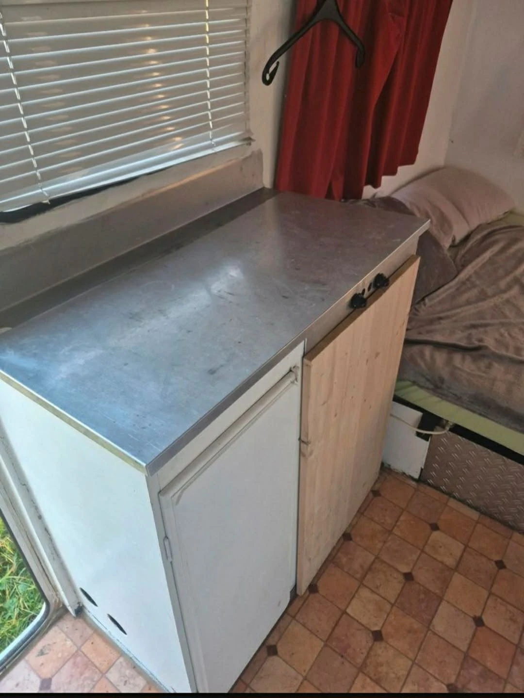 Каравана Bursner 450 - изображение 5