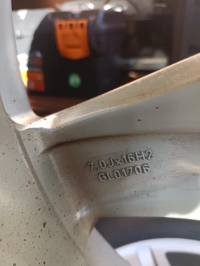 Гуми с джанти Hankook 205/55R16, снимка 6