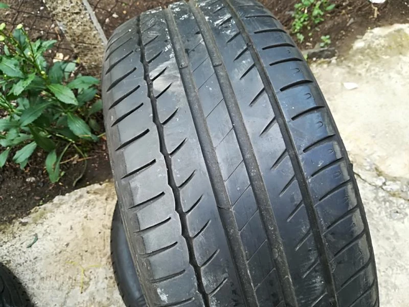 Гуми Летни 225/55R16, снимка 2 - Гуми и джанти - 21805604