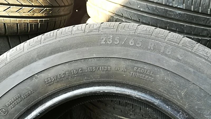 Гуми Летни 235/65R16, снимка 5 - Гуми и джанти - 25308643