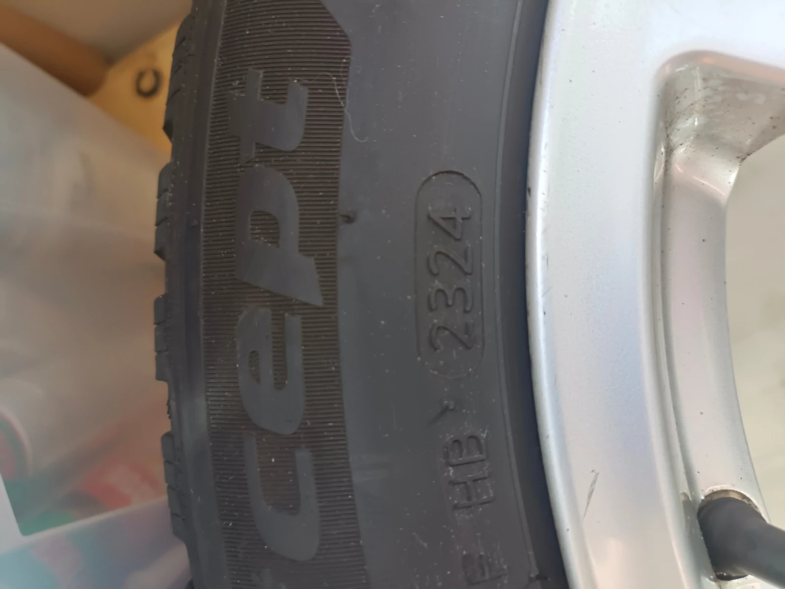 Гуми с джанти Hankook 205/55R16, снимка 7 - Гуми и джанти - 54072331