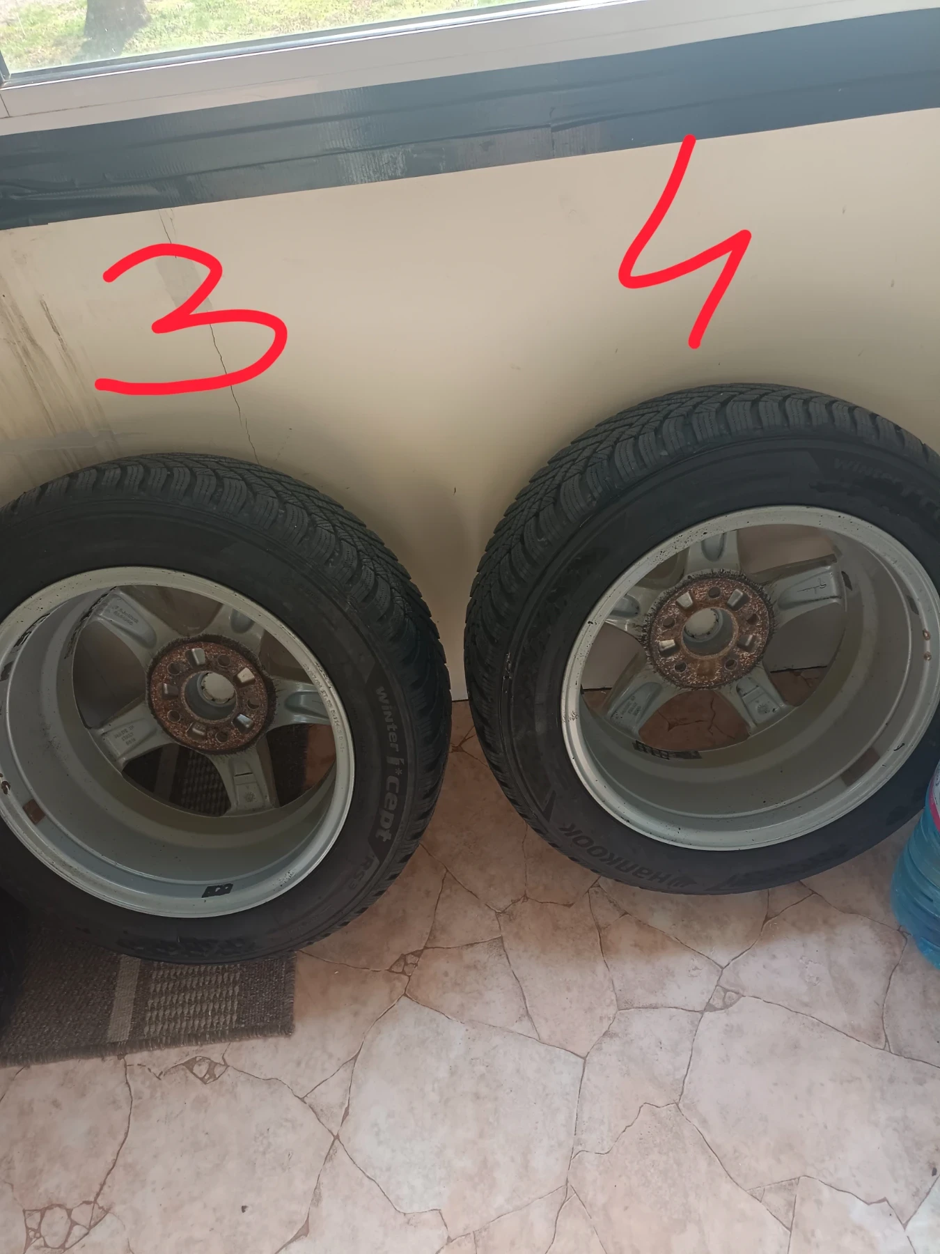 Гуми с джанти Hankook 205/55R16, снимка 4 - Гуми и джанти - 54072331