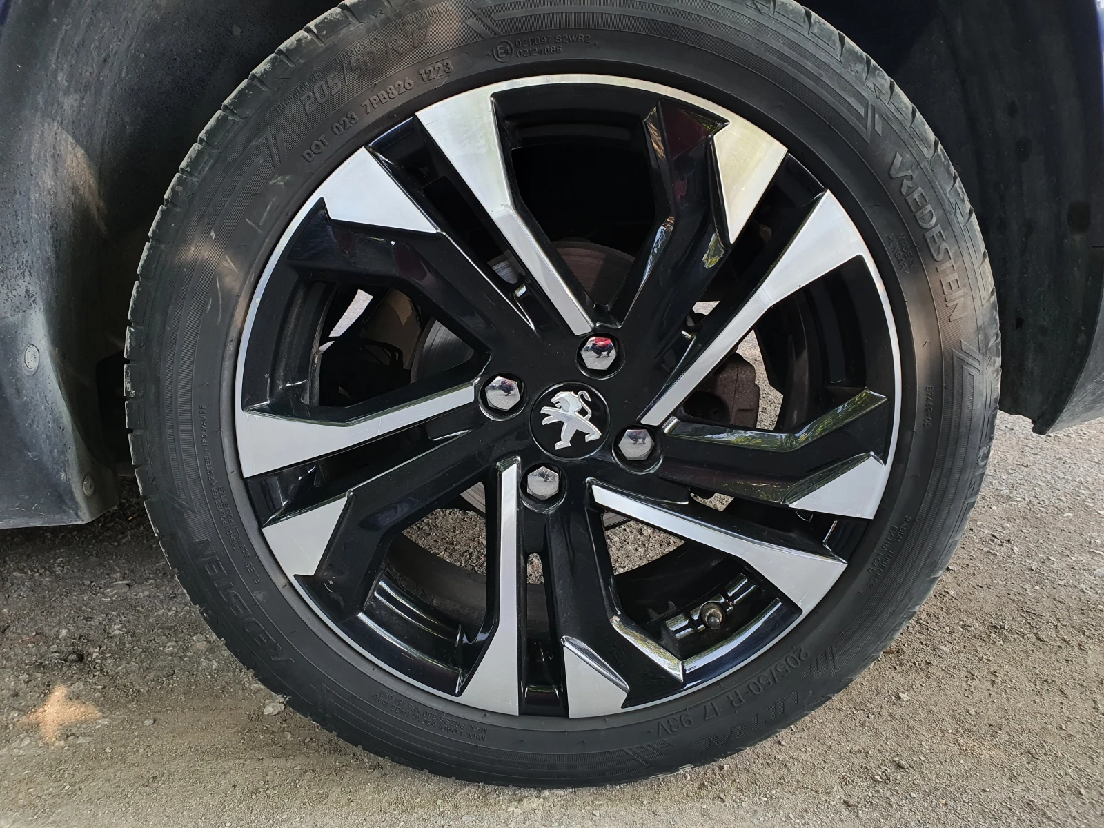 Джанти за Peugeot 2008, снимка 5 - Гуми и джанти - 54286645