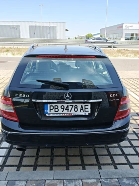 Mercedes-Benz C 220, снимка 11