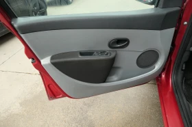Renault Clio 1.2i 75кс КЛИМАТИК, снимка 14