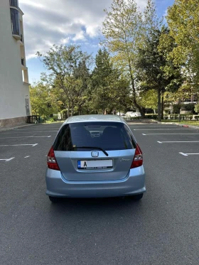 Honda Jazz 14 автоматик, снимка 6