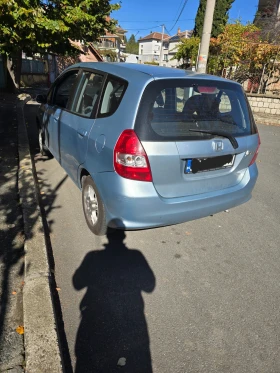 Обява за продажба на Honda Jazz 1.2 бензин 68 кс. Клима ~5 900 лв. - изображение 3 | Auto.bg Обява за продажба на Honda Jazz 1.2 бензин 68 кс. Клима ~5 900 лв. - изображение 3