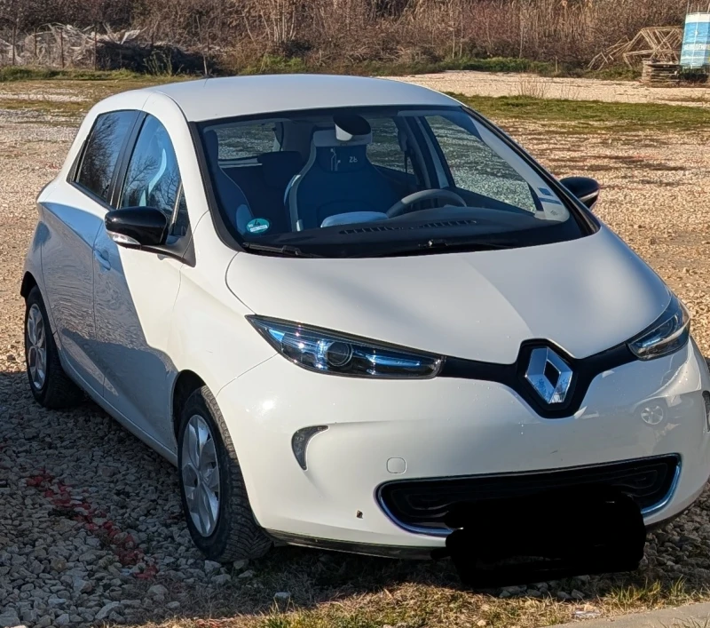 Renault Zoe, снимка 1 - Автомобили и джипове - 48628178