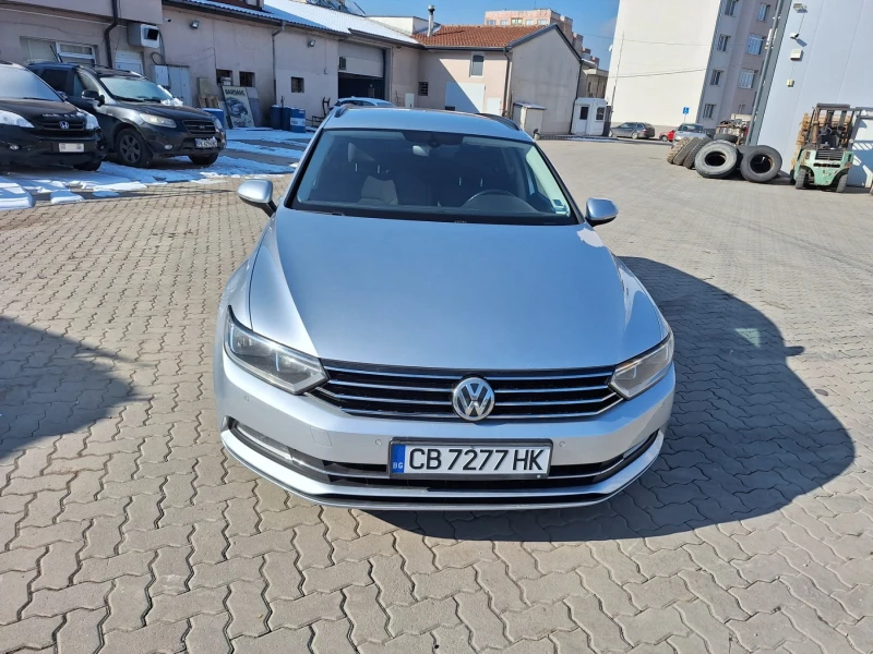 VW Passat, снимка 2 - Автомобили и джипове - 49219498