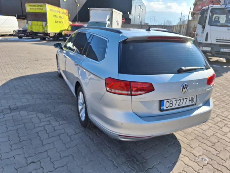 VW Passat, снимка 4 - Автомобили и джипове - 49219498