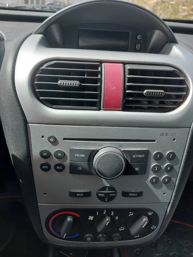 Opel Combo Tramp CNG, снимка 7 - Автомобили и джипове - 49933395