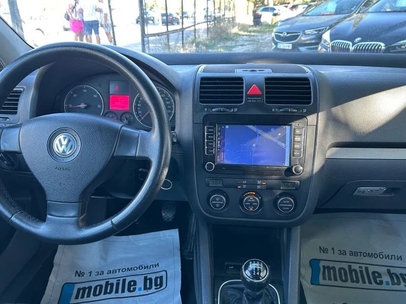 VW Golf 1.9 TDI 6 СКОРОСТИ АВТОПИЛОТ НАВИГАЦИЯ, снимка 9 - Автомобили и джипове - 50730593
