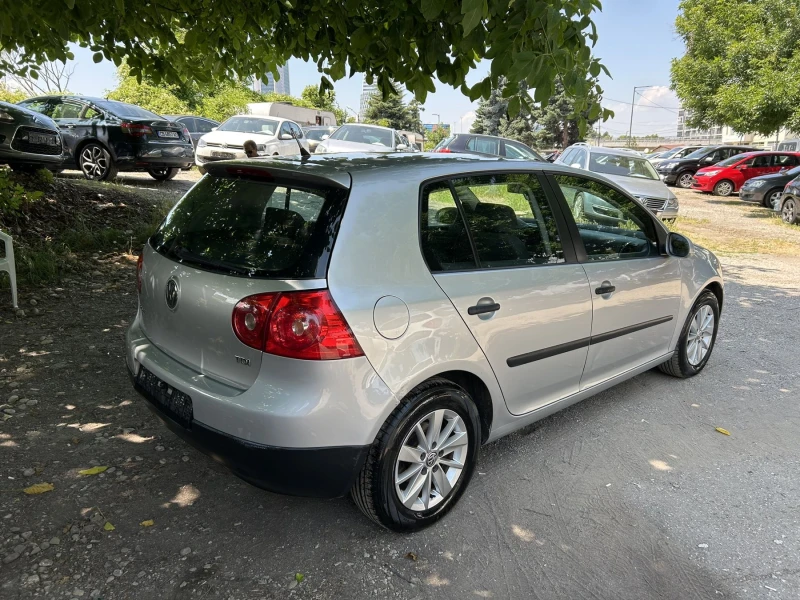 VW Golf 1.9 TDI 6 СКОРОСТИ АВТОПИЛОТ НАВИГАЦИЯ, снимка 7 - Автомобили и джипове - 50730593
