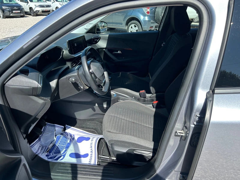 Peugeot 2008 1.5CDTI EURO6D, снимка 9 - Автомобили и джипове - 51594642