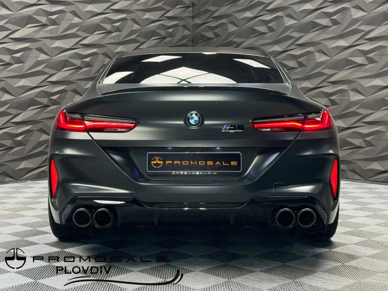 BMW M8 Competition* Facelift* Akrapovic* B&W * HeadUp 950, снимка 4 - Автомобили и джипове - 52332146