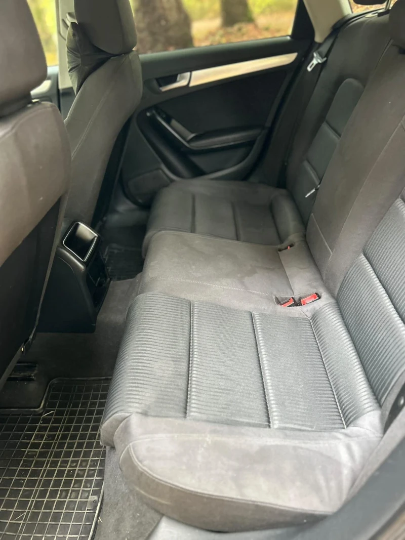 Audi A4 2.0 TDI, снимка 10 - Автомобили и джипове - 52507945