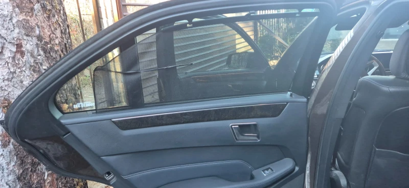 Mercedes-Benz E 350, снимка 15 - Автомобили и джипове - 52498284