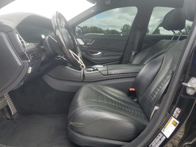 Mercedes-Benz S 560 4MATIC* DISTRONIC* MULTIBEAM* BURMESTER* PANO*  , снимка 7 - Автомобили и джипове - 52695364