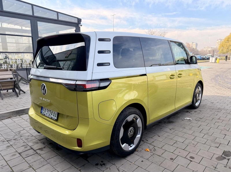VW ID.Buzz ID.Buzz 16000KM Първи собственик, снимка 5 - Автомобили и джипове - 52828498