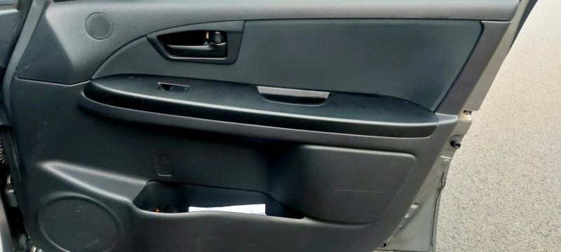 Fiat Sedici 1.9JTD 4x4 ITALY С РЕГИСТРАЦИЯ, снимка 7 - Автомобили и джипове - 52892917