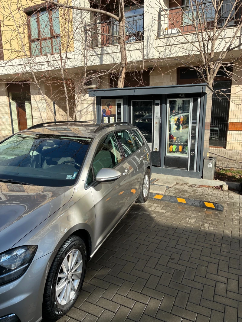 VW Golf Comfortline BMT, 7DSG, снимка 2 - Автомобили и джипове - 53096177