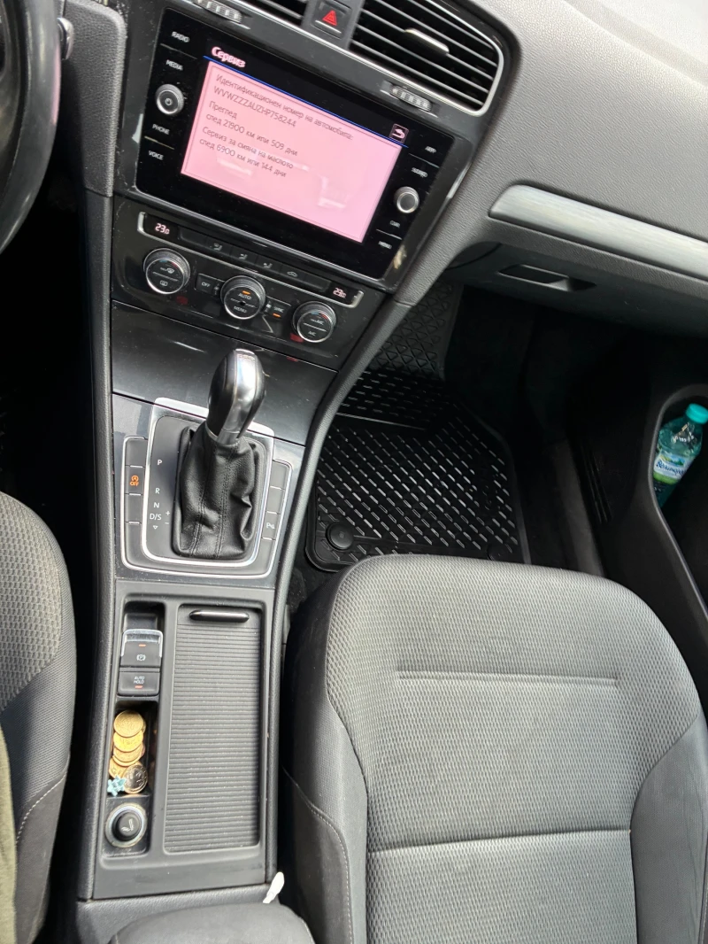VW Golf Comfortline BMT, 7DSG, снимка 12 - Автомобили и джипове - 53096177