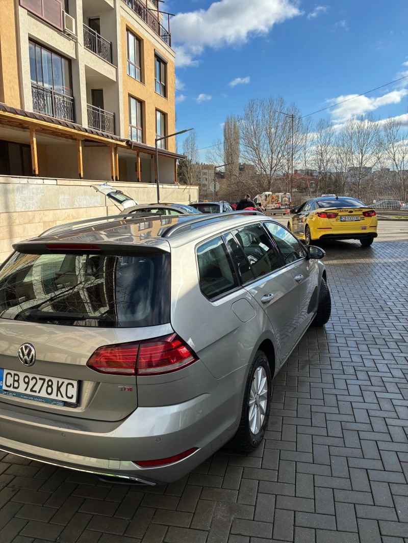 VW Golf Comfortline BMT, 7DSG, снимка 8 - Автомобили и джипове - 53096177