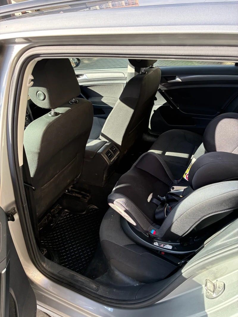 VW Golf Comfortline BMT, 7DSG, снимка 15 - Автомобили и джипове - 53096177