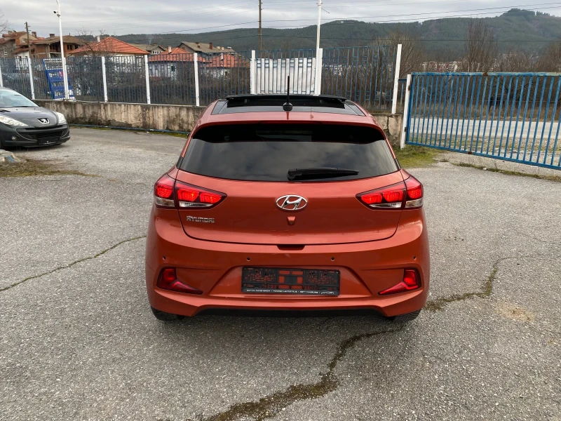 Hyundai I20 1.4 Panorama, Navi, Camera, снимка 5 - Автомобили и джипове - 53289228