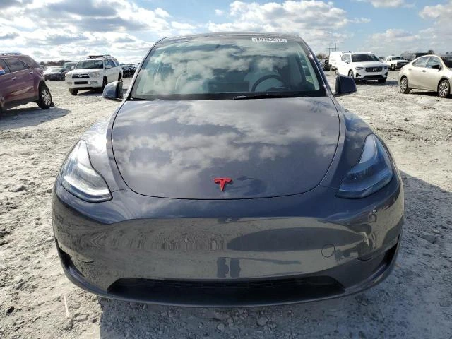 Tesla Model Y СЕРВИЗНА ИСТОРИЯ, снимка 5 - Автомобили и джипове - 48970281