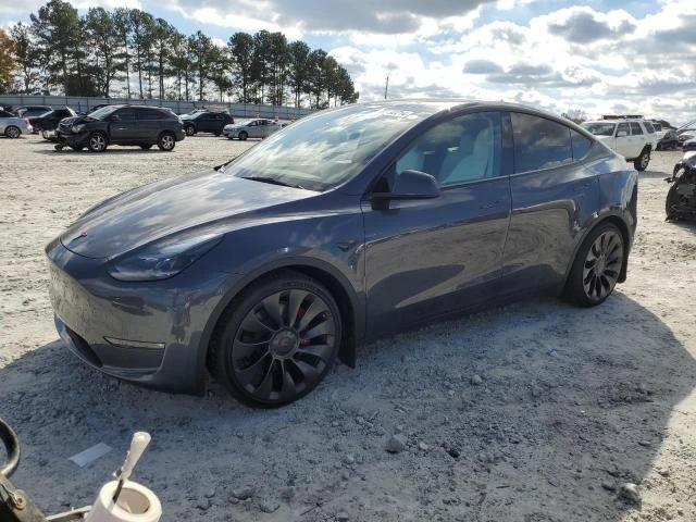 Tesla Model Y СЕРВИЗНА ИСТОРИЯ, снимка 1 - Автомобили и джипове - 48970281