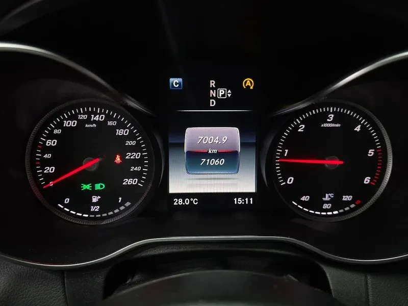 Mercedes-Benz C 220 Avantgarde - САМО 30% АВАНС, снимка 8 - Автомобили и джипове - 55986503