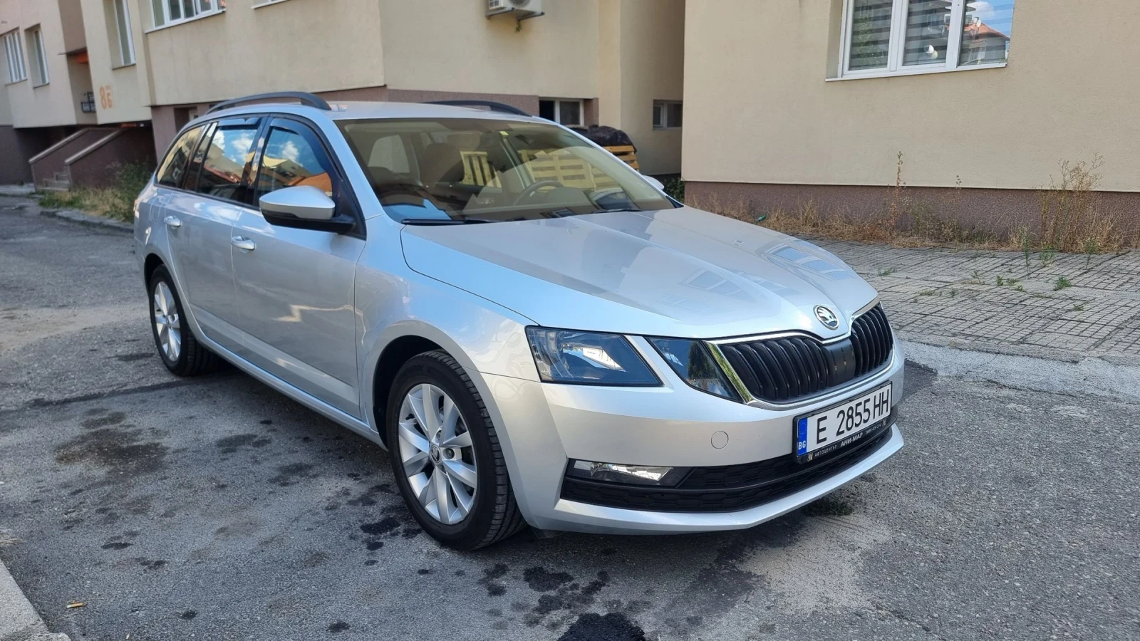 Skoda Octavia Ambition - изображение 5