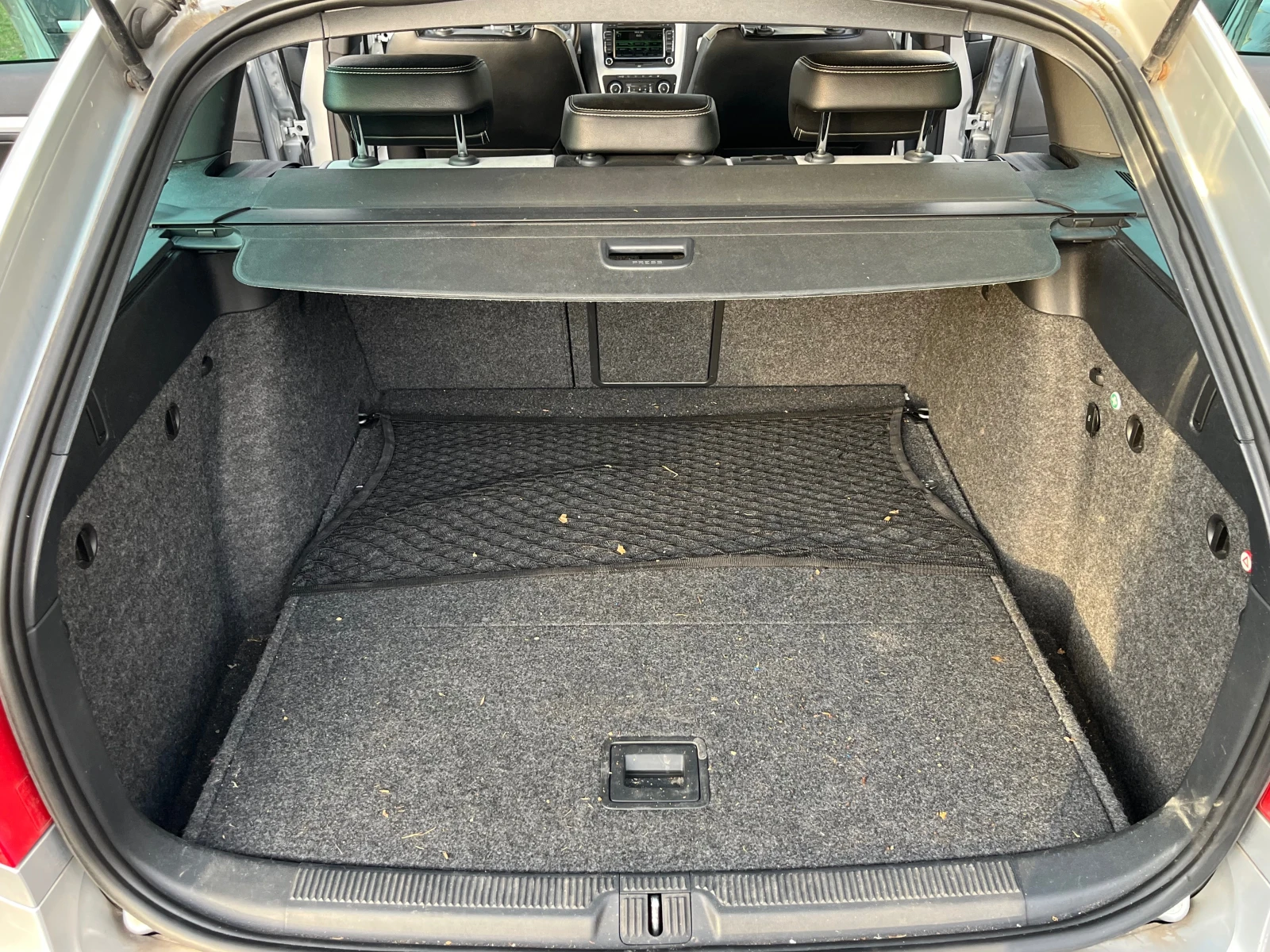 Skoda Octavia VRS 2.0TSI CCZA DSG, снимка 11 - Автомобили и джипове - 49590141