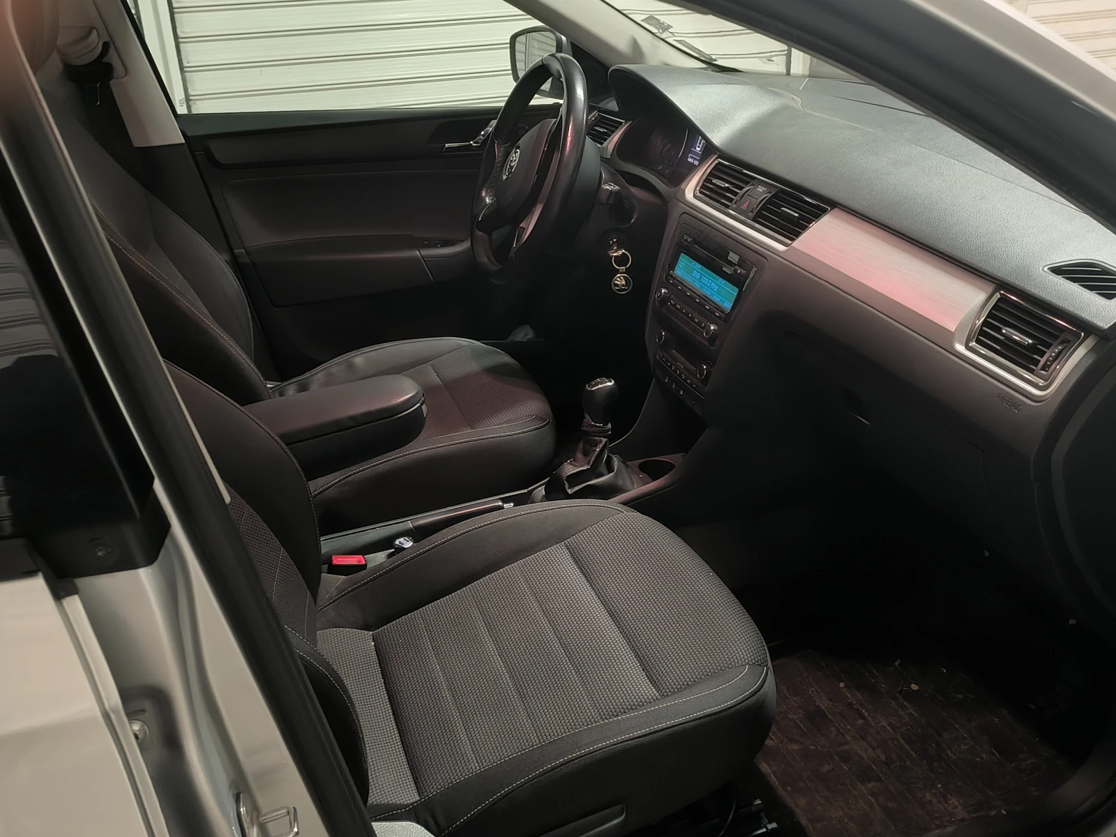 Skoda Rapid 1.2MPI LPG OT BG - изображение 8