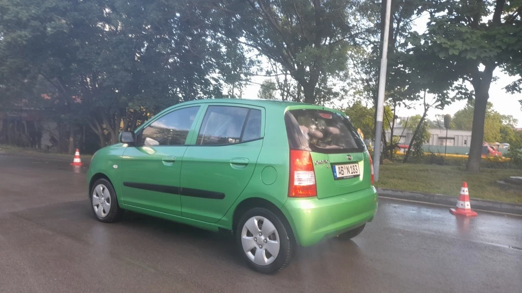 Kia Picanto 1.1 Бензин - изображение 3