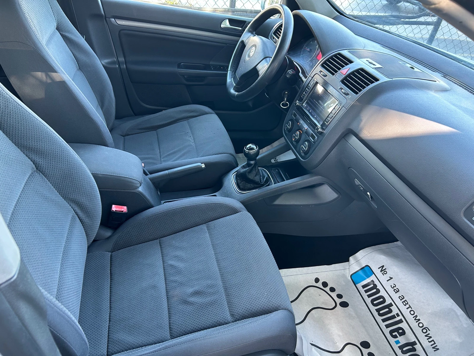 VW Golf 1.9 TDI 6 СКОРОСТИ АВТОПИЛОТ НАВИГАЦИЯ - изображение 10