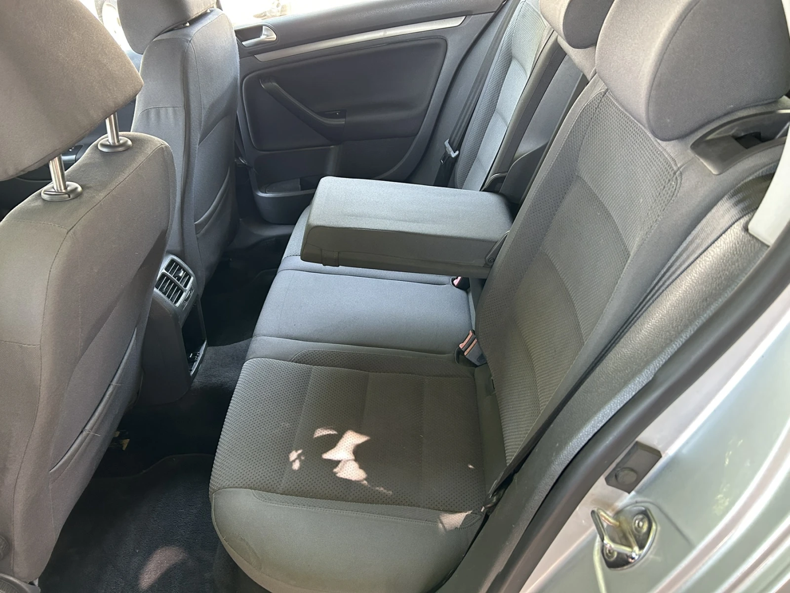 VW Golf 1.9 TDI 6    | Mobile.bg   12