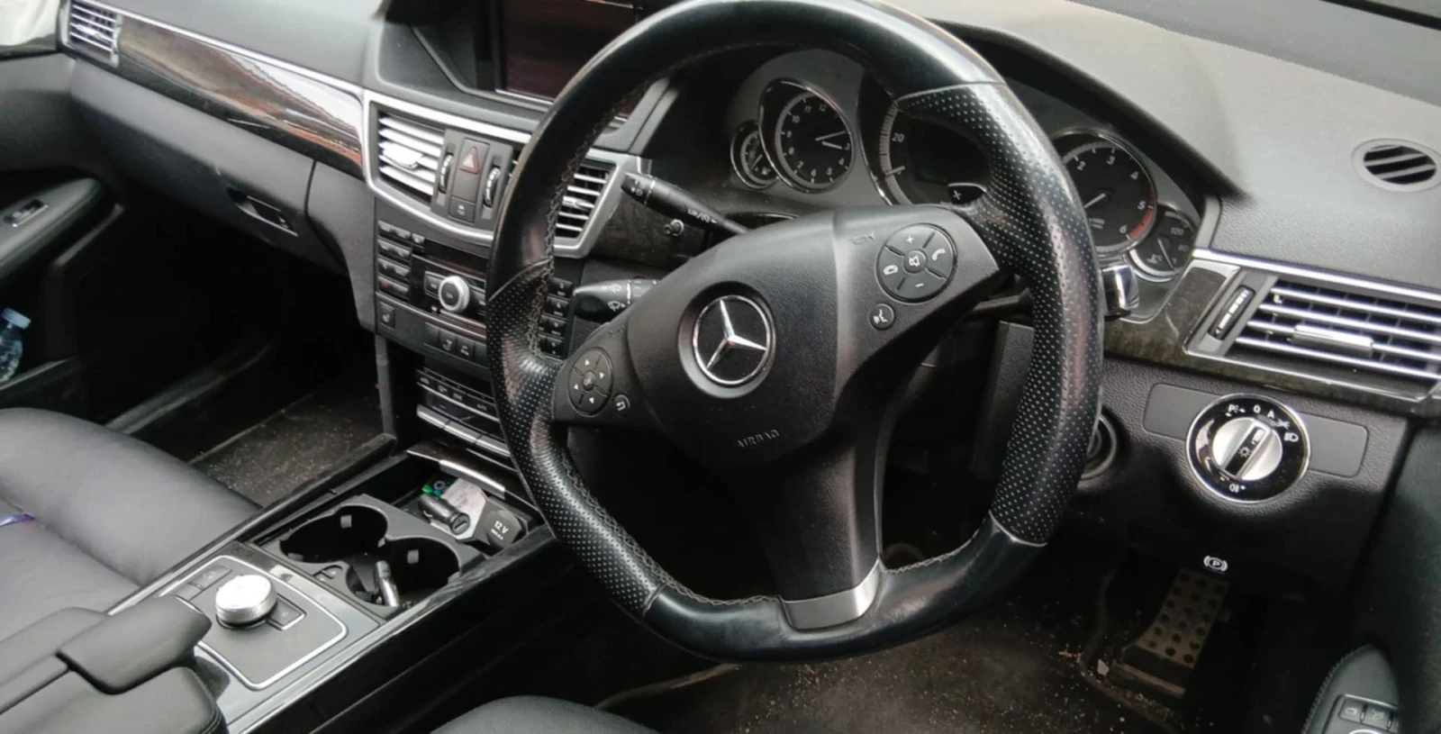 Mercedes-Benz E 350  - изображение 5