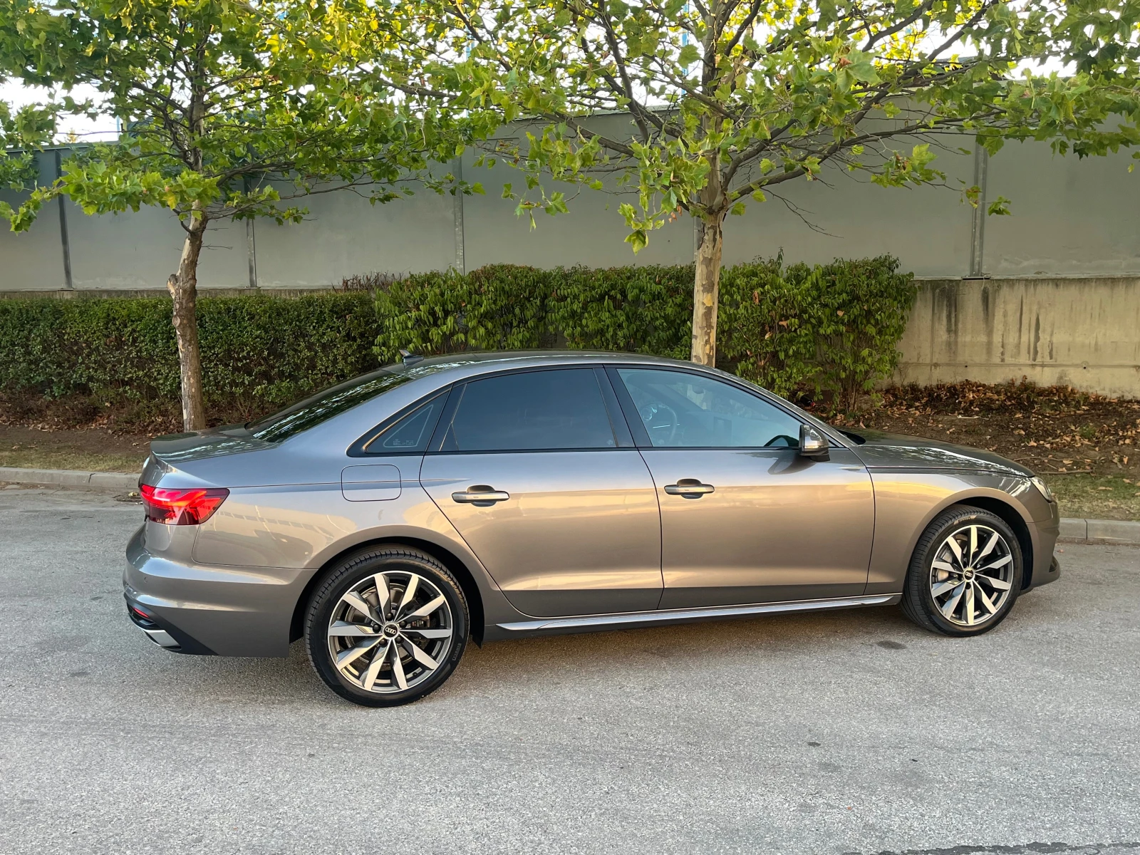 Audi A4 40 TDI QUATTRO - изображение 7