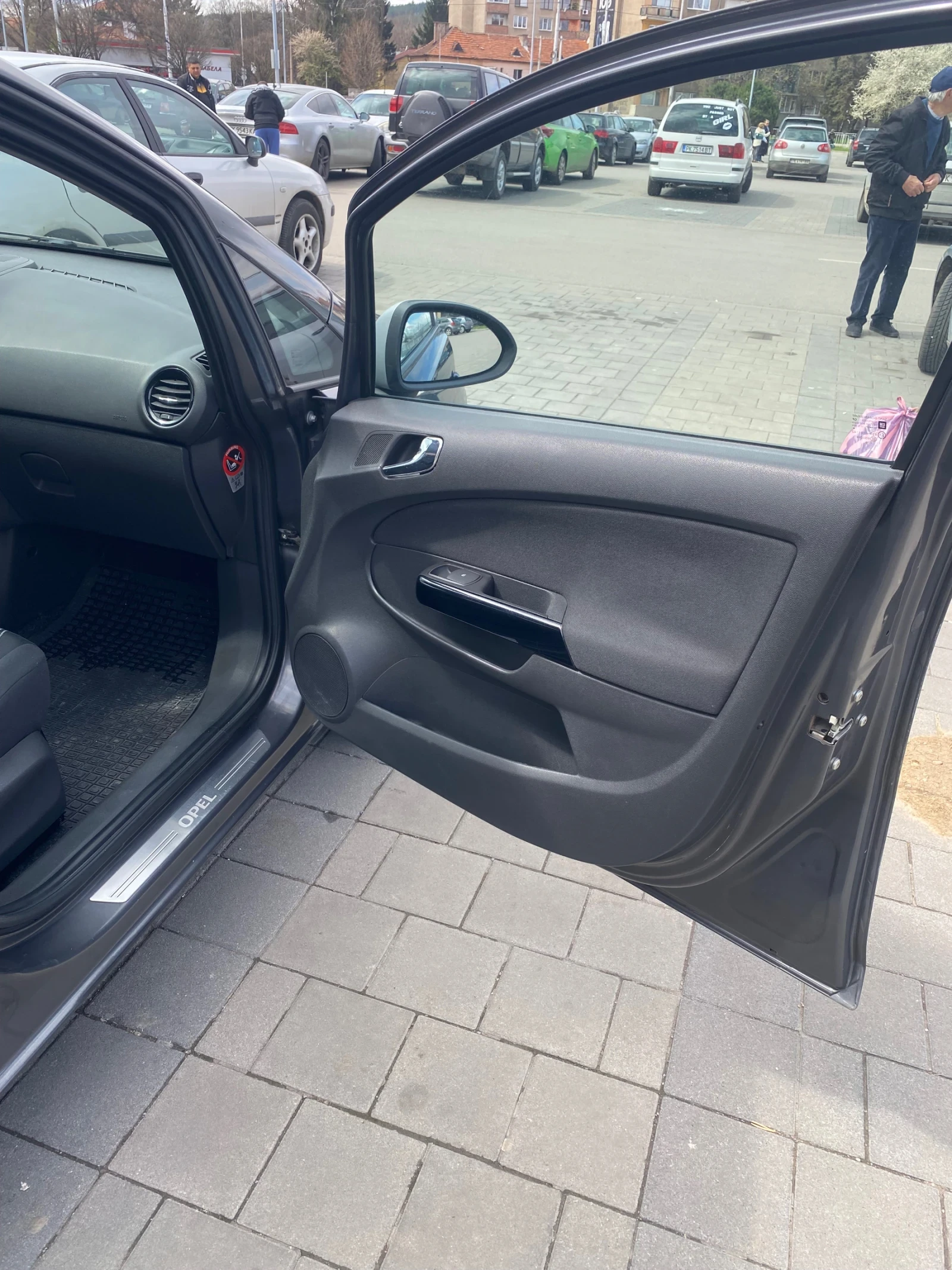 Opel Corsa 1.3i | Mobile.bg   12