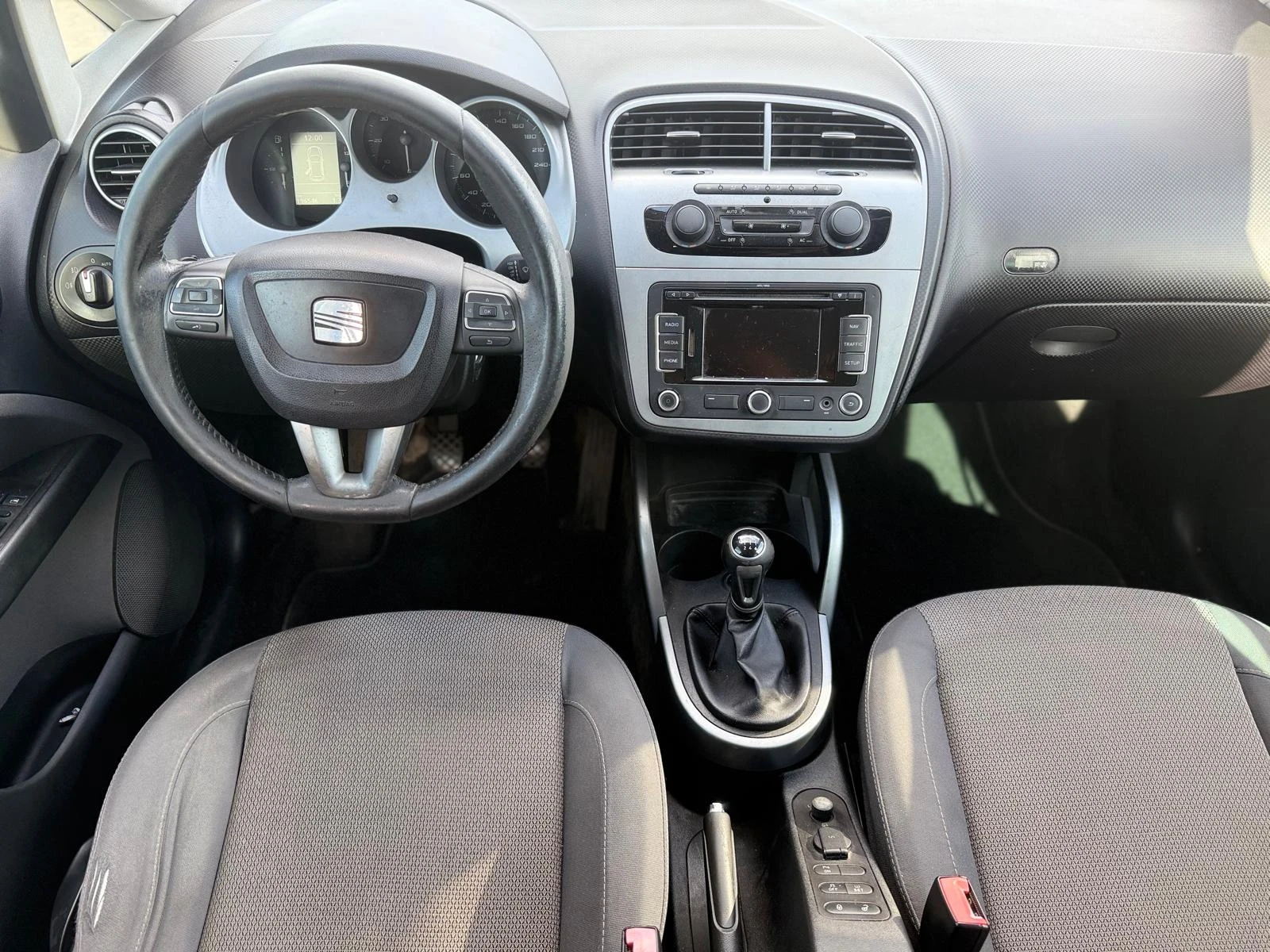 Seat Altea / 2.0 TDI / 140 HP / NAVI / TOP /  | Mobile.bg   12