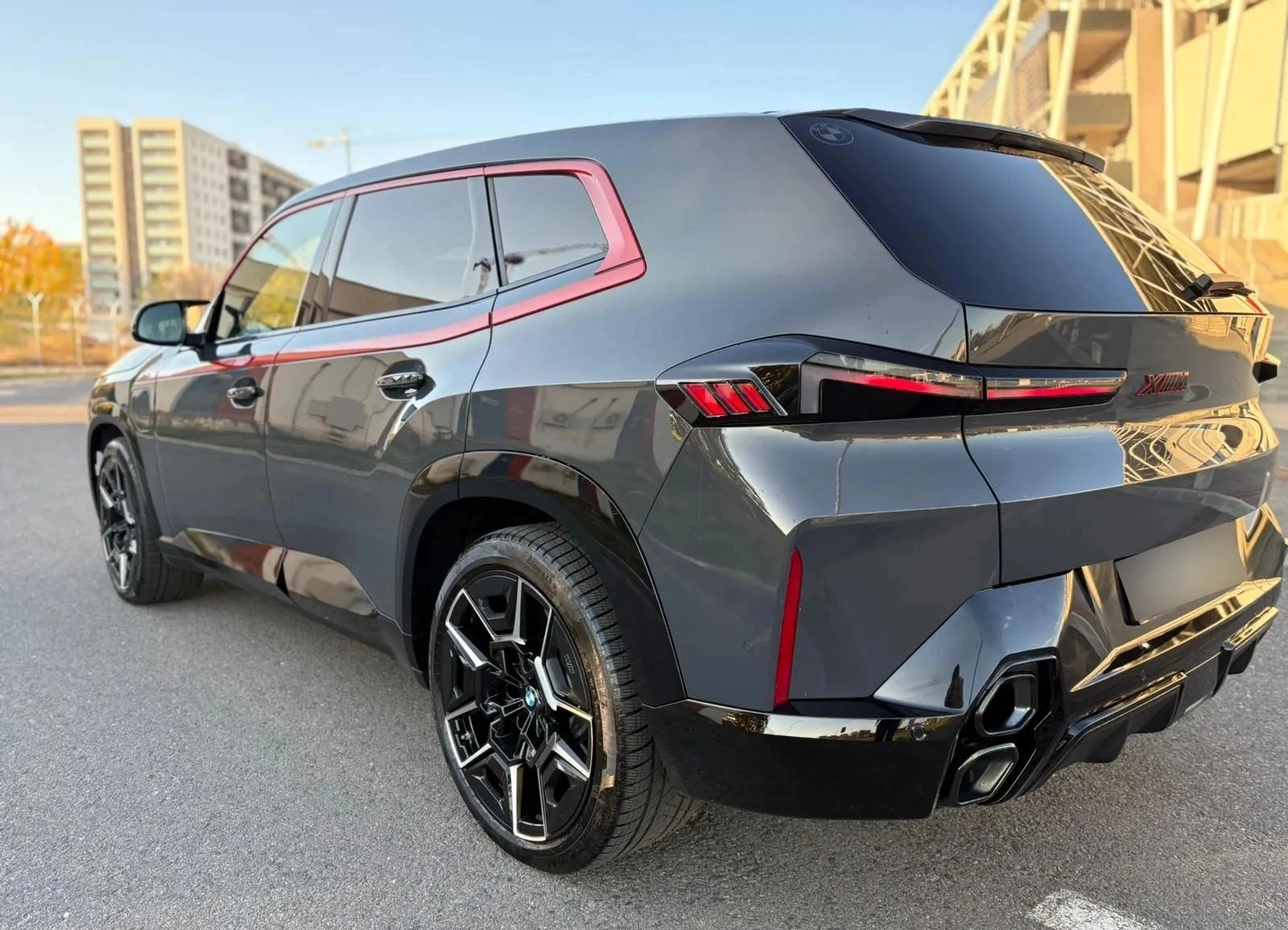 BMW XM Label Red  - изображение 3