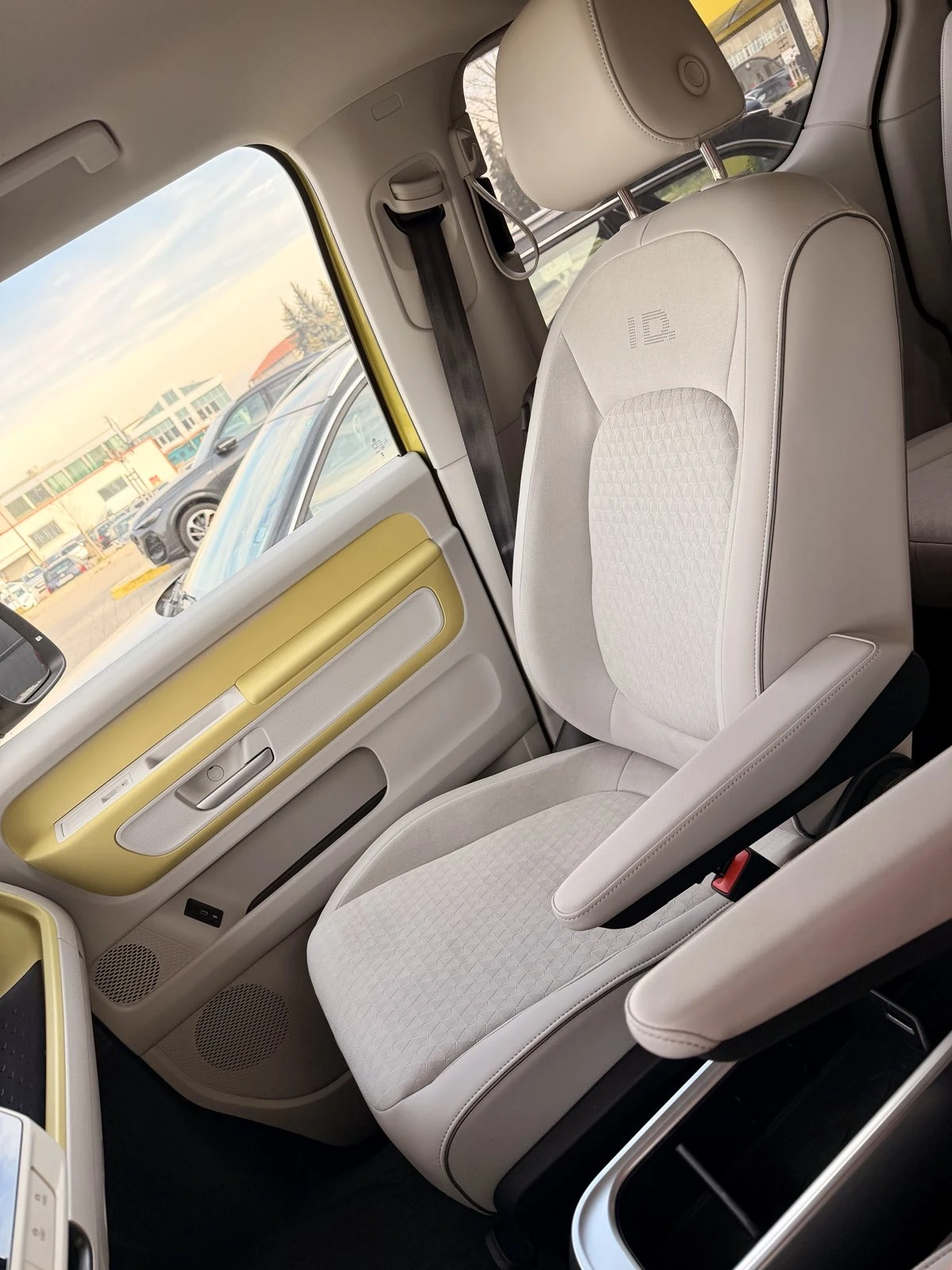 VW ID.Buzz ID.Buzz 16000KM Първи собственик - изображение 7