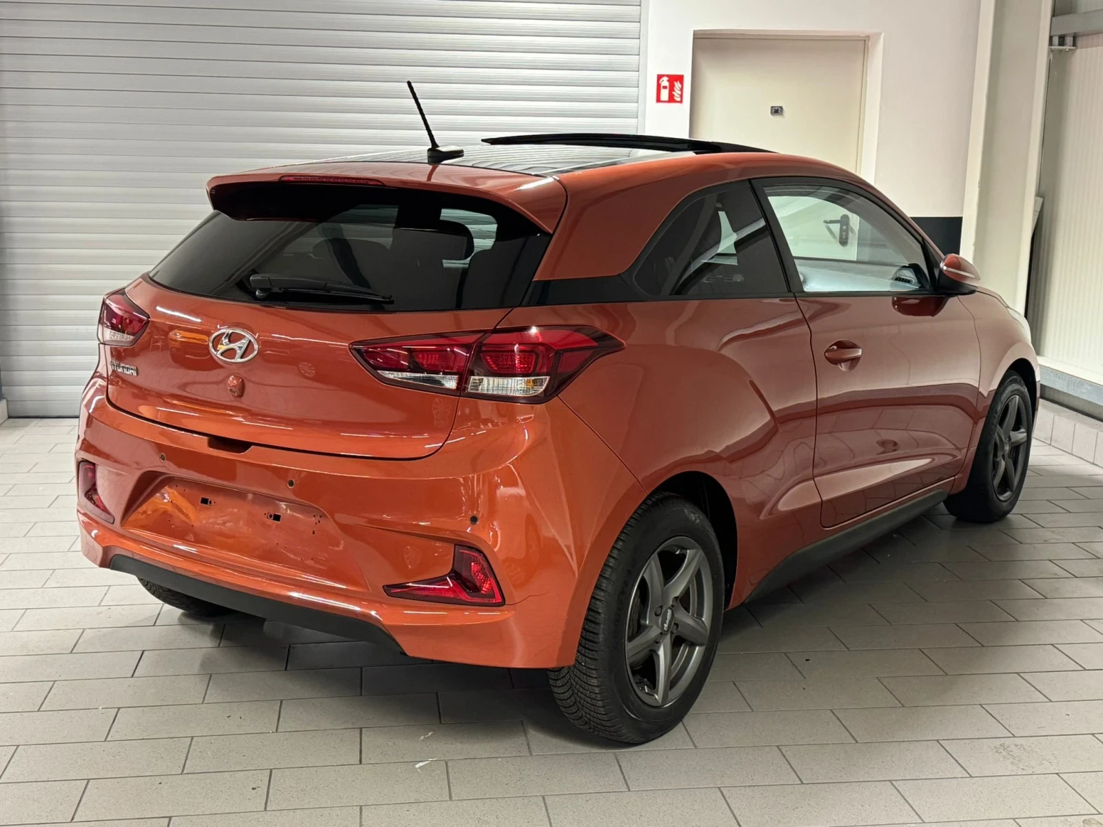 Hyundai I20 1.4 Panorama, Navi, Camera | Mobile.bg � ����������� 4