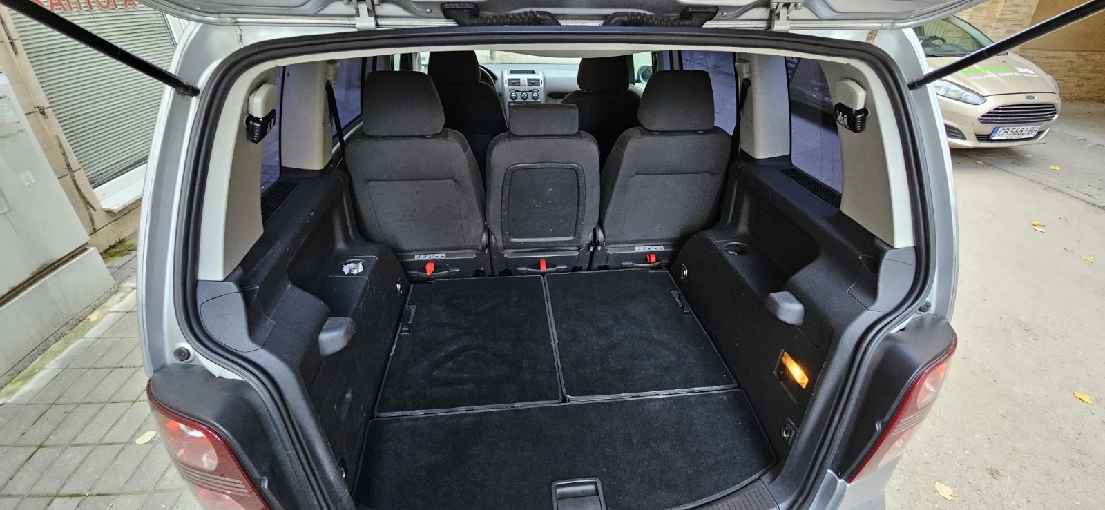 VW Touran  - изображение 4