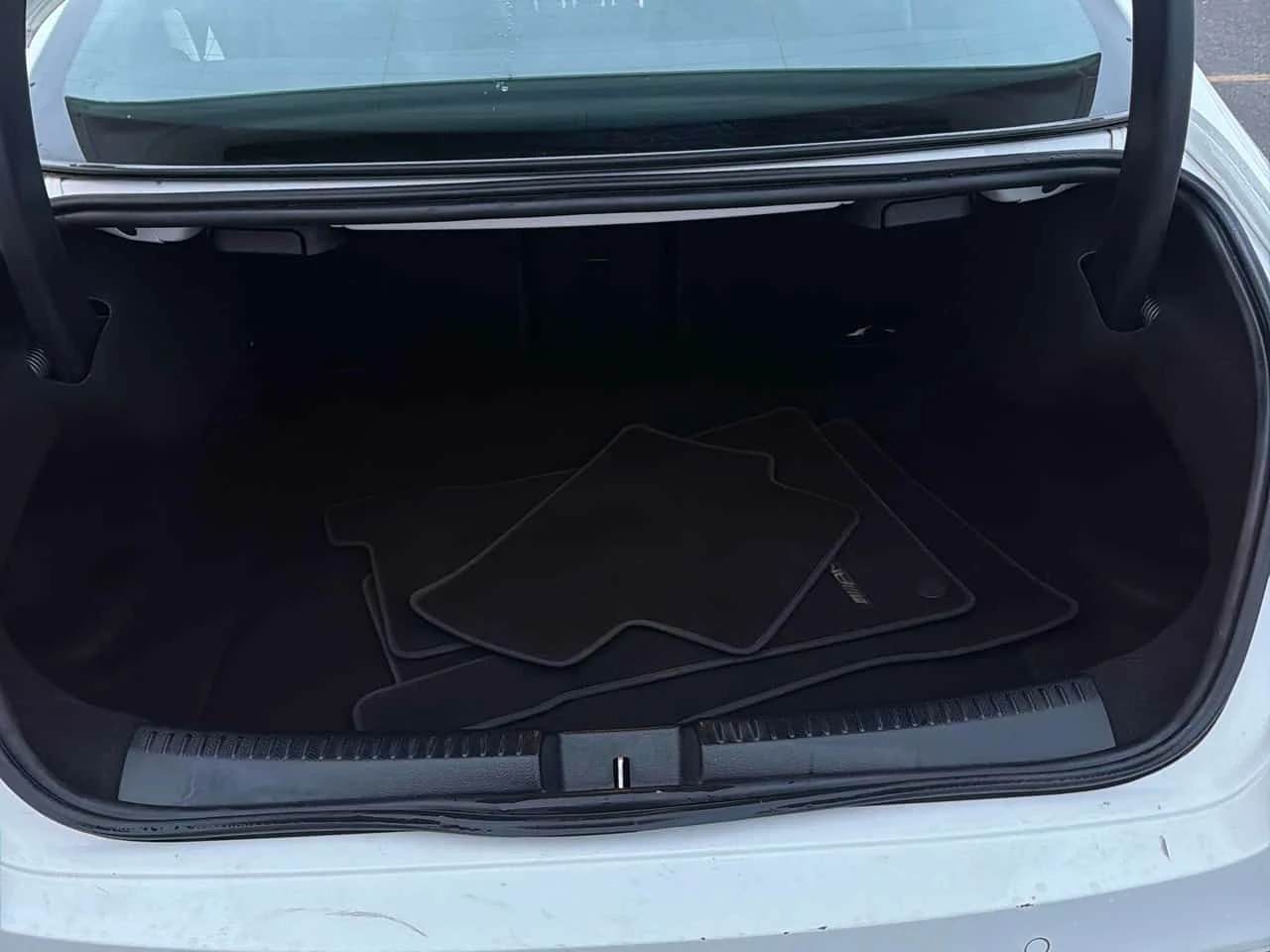 Mercedes-Benz CLA * 250 * PANO* KEYLESS* ПОДГРЕВ* , снимка 11 - Автомобили и джипове - 53847406