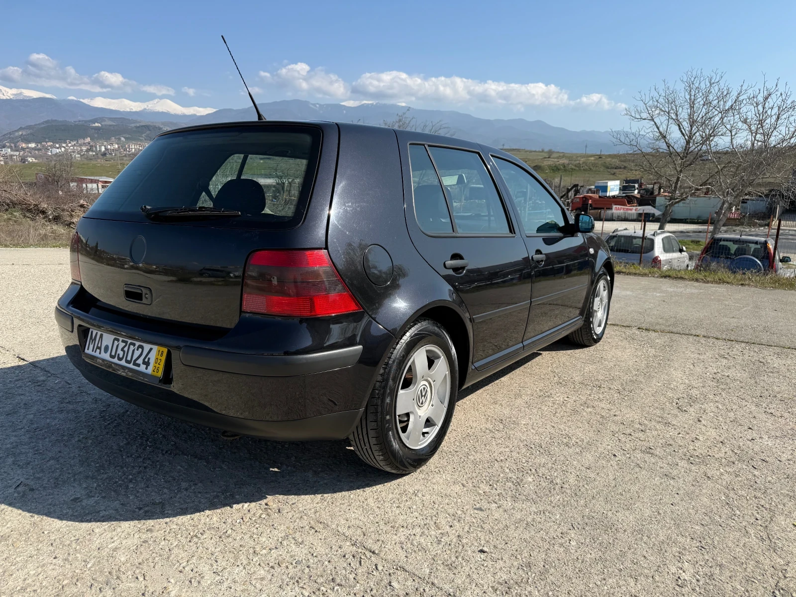 VW Golf 1.9tdi 101кс 266000km, снимка 8 - Автомобили и джипове - 53871770