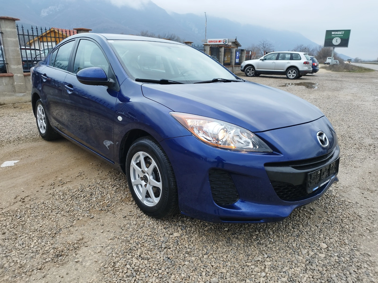 Mazda 3 1.6I 105 kc AUTOMAT, снимка 7 - Автомобили и джипове - 53952963