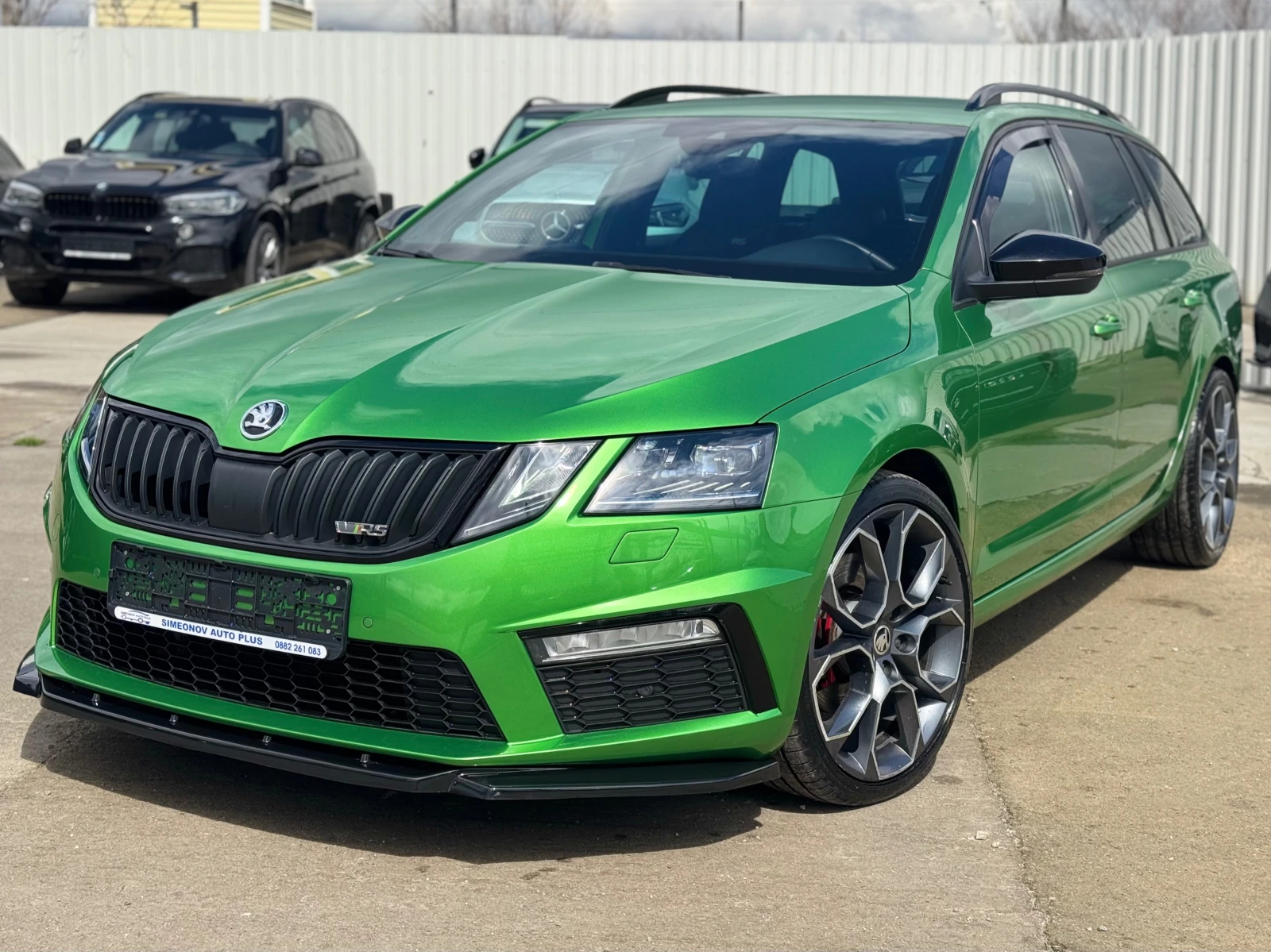 Skoda Octavia VRS/2.0d FACE Challenge DSG ACC+ SHADOW RACE-GREEN, снимка 2 - Автомобили и джипове - 54079435